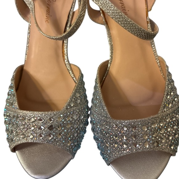 Gorgeous Lauren Lorraine Helene Embellished Wedges (072) - Picture 4 of 4